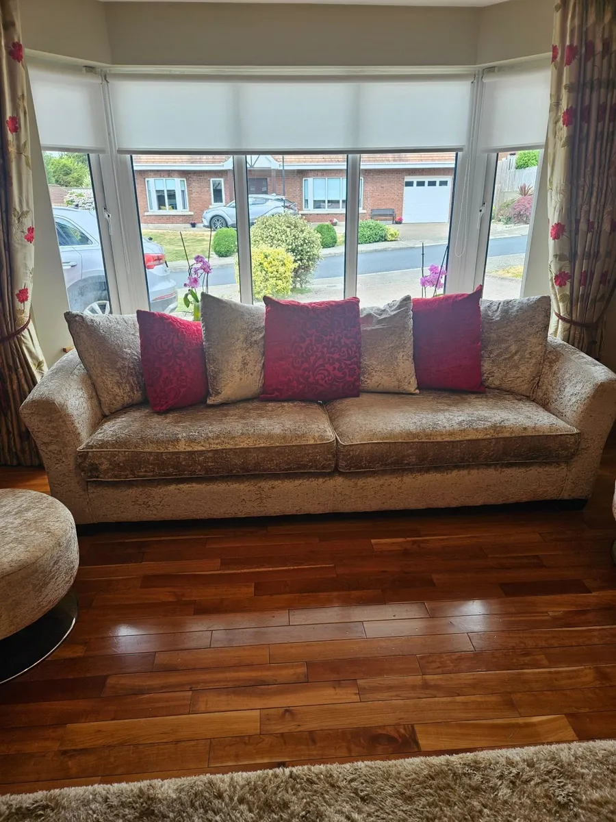Sofa - Image 3