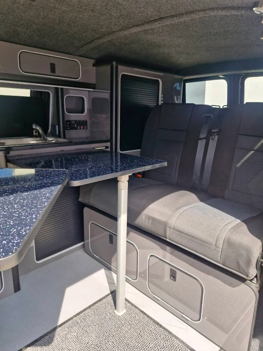 VW CAMPERVAN - Image 4