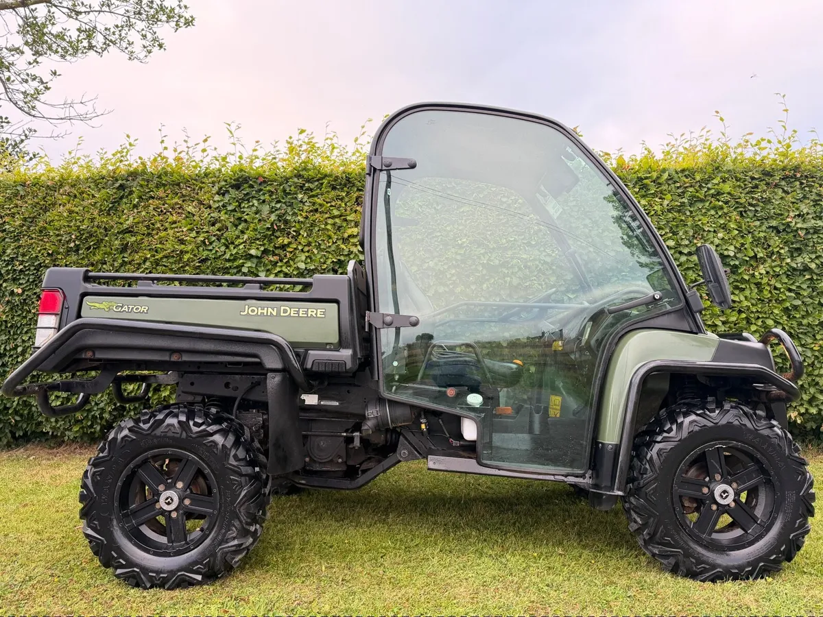 John Deere 855d full cab low hours - Image 4
