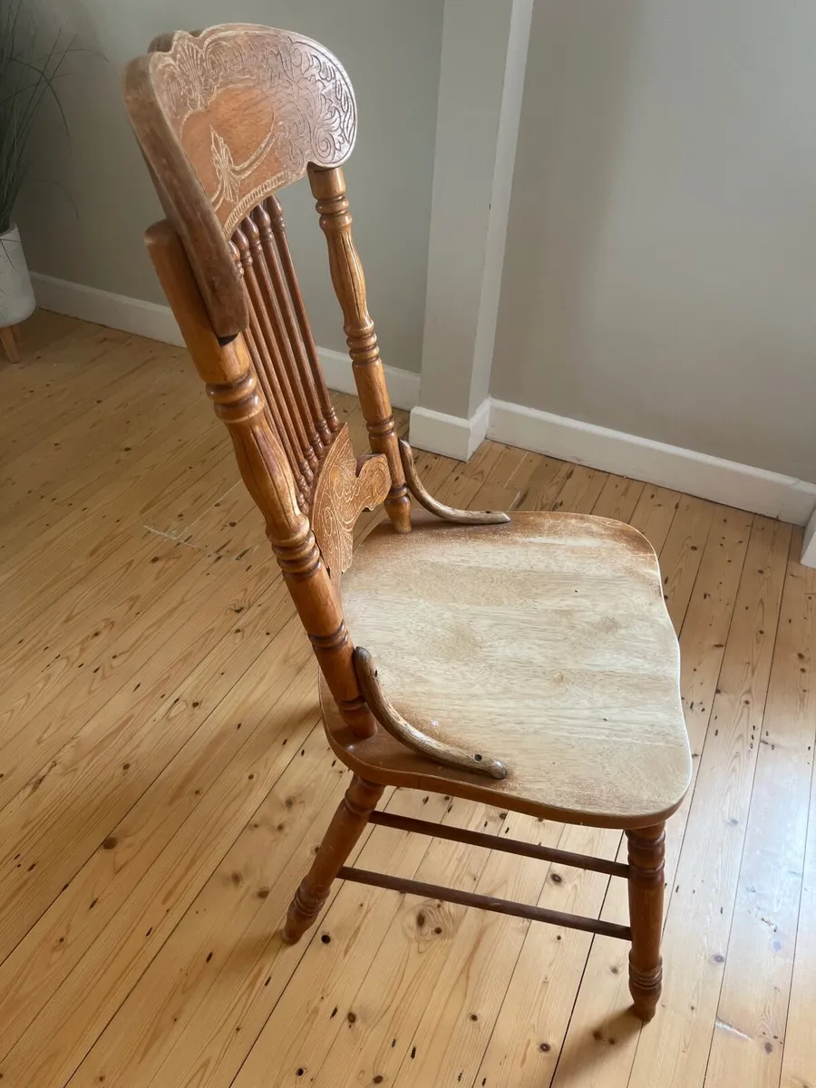 Oak Table and Chairs (6 x chairs) - Image 4