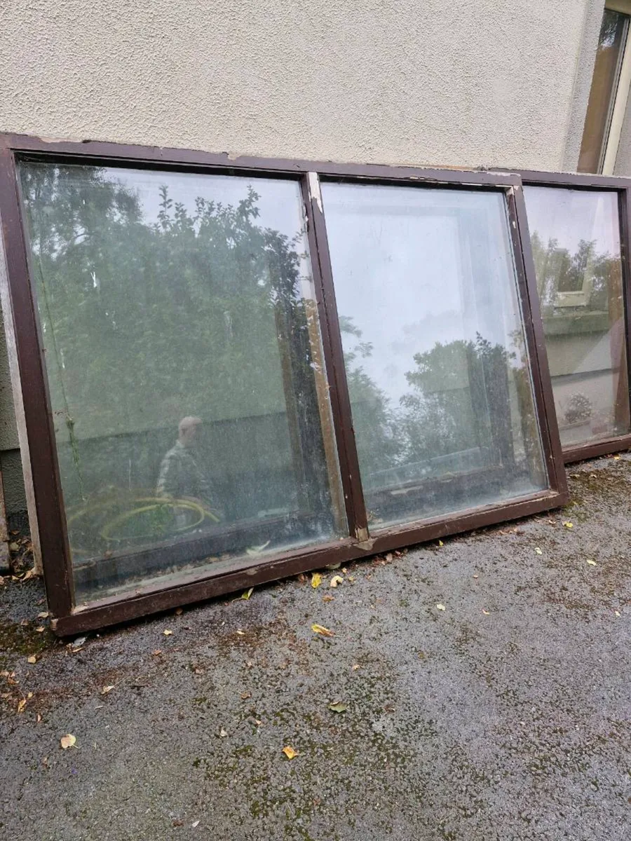 Solid  timber  windows  . - Image 3