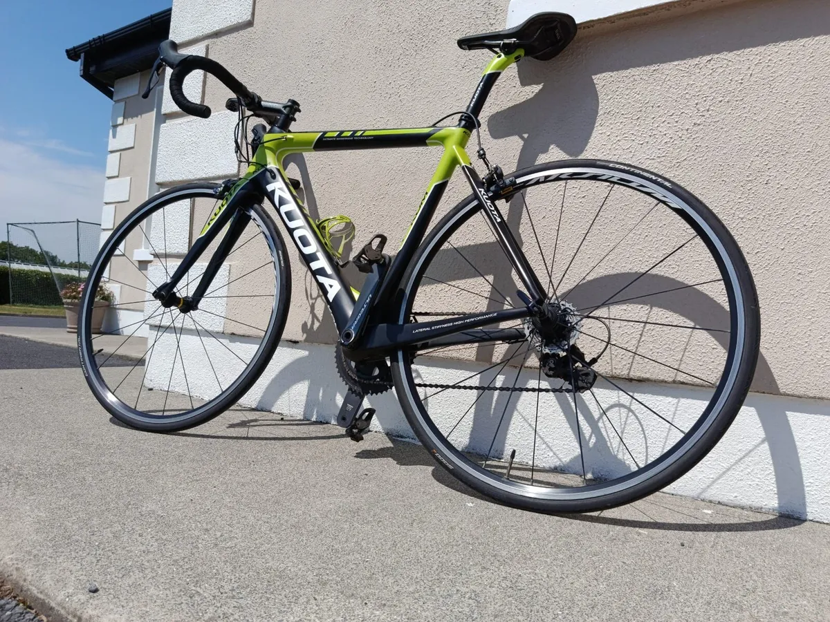 Kuota road bike carbon fibre L - Image 1