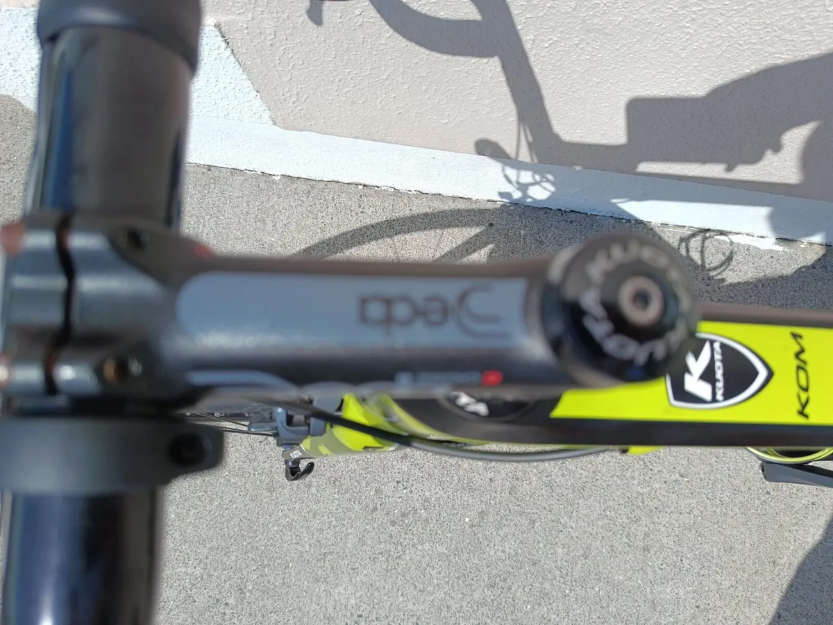 Kuota road bike carbon fibre L - Image 2