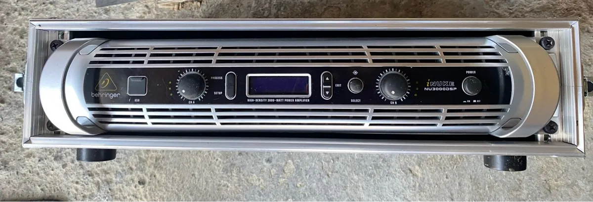 Beheringer Power Amp - Image 1