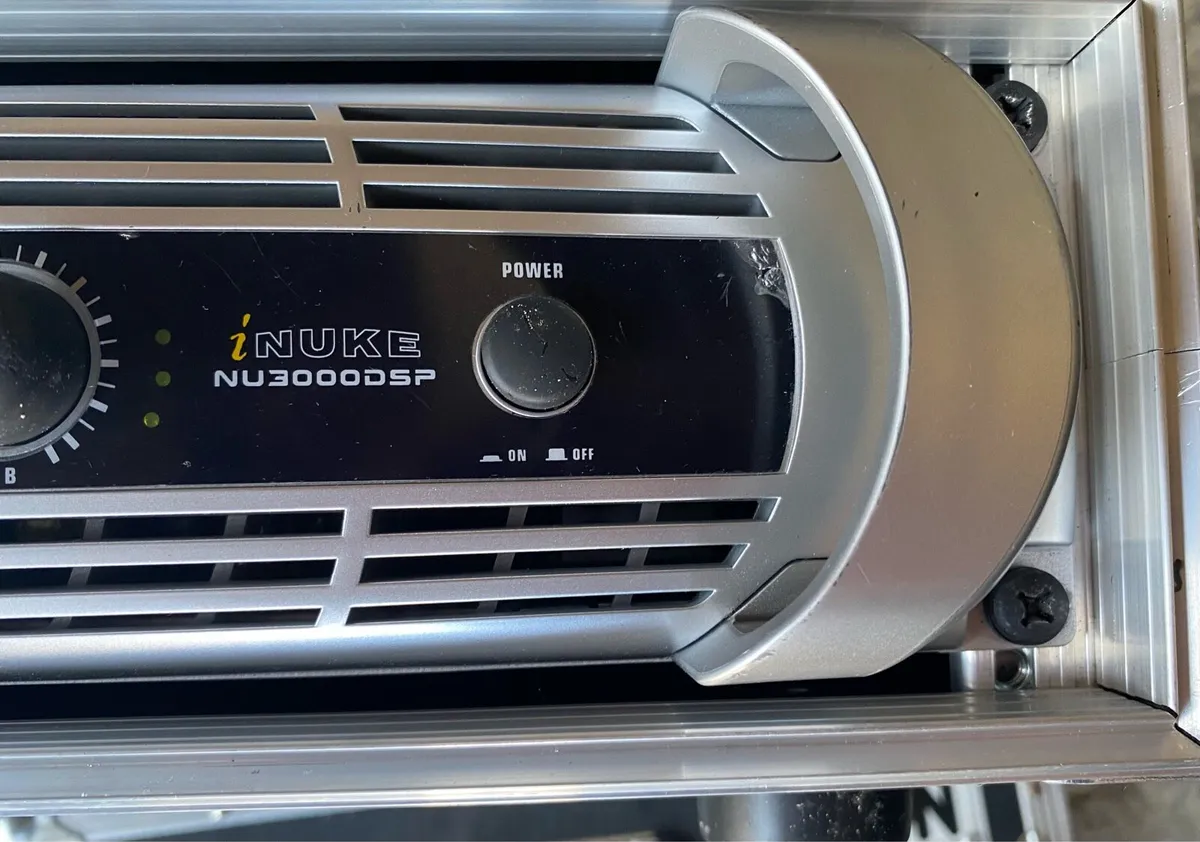 Beheringer Power Amp - Image 2
