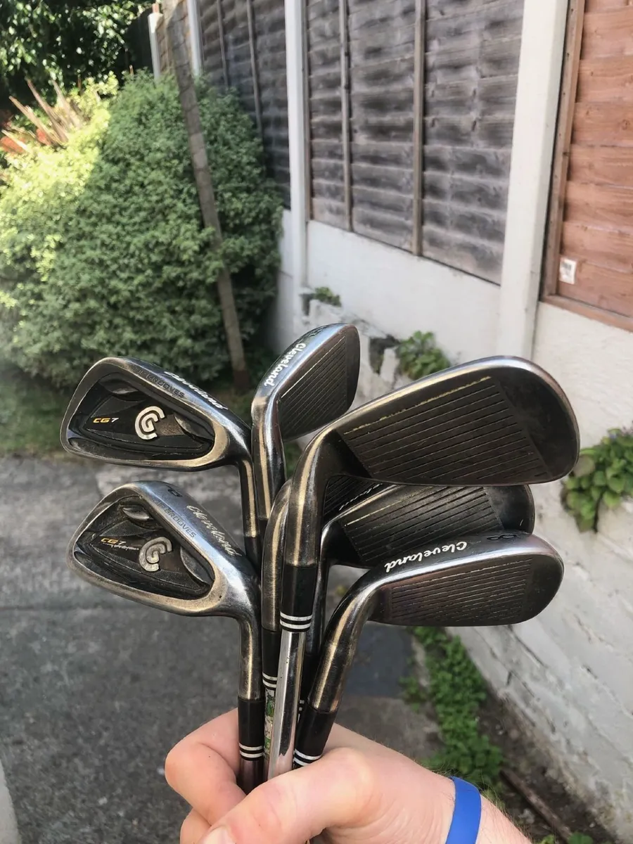 Cleveland CG7 Black Pearl Irons (4-PW) - Image 2