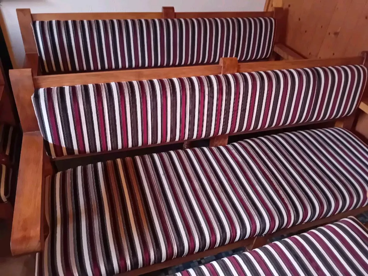 Pub benches - Image 3