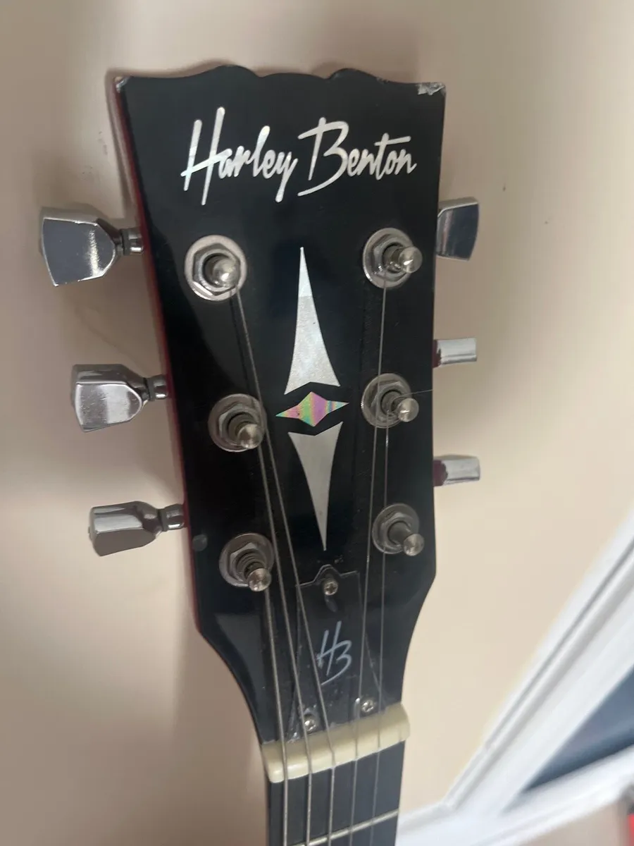 Electric guitar - Image 3