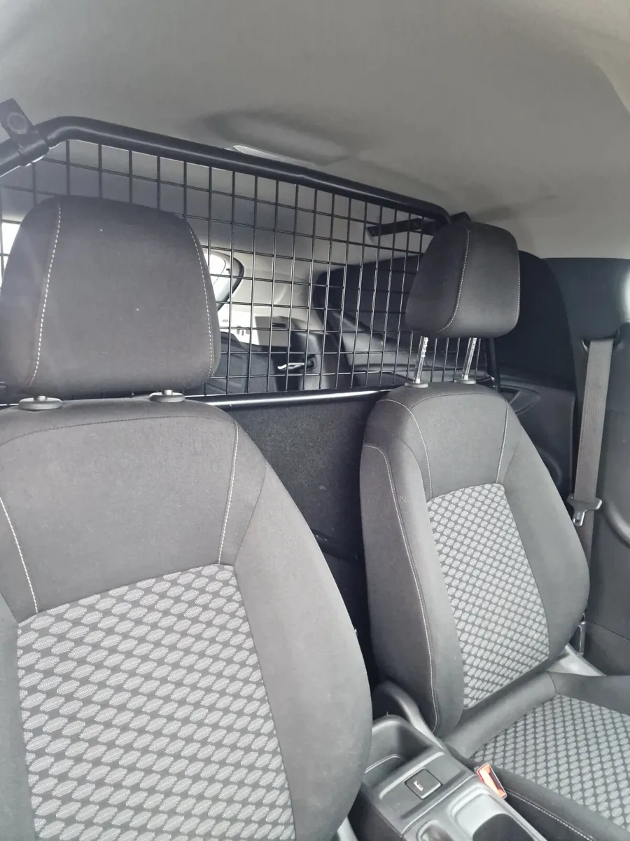 18 Opel Astra van New Doe - Image 4