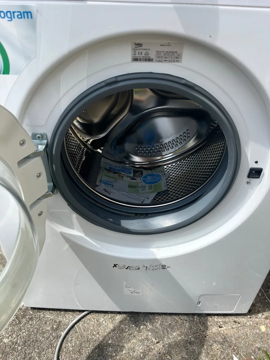 Washing machine - Image 2