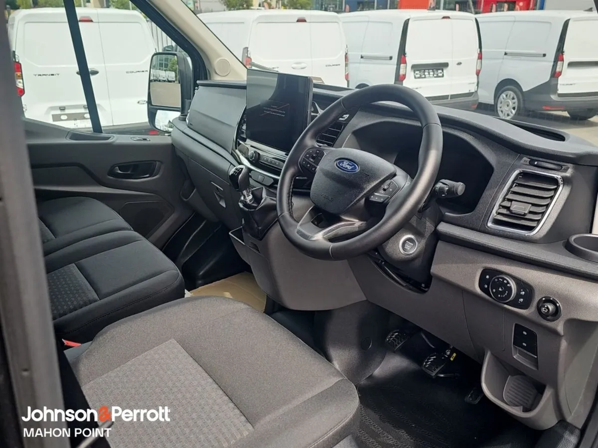 Ford Transit Trend RWD - Image 4