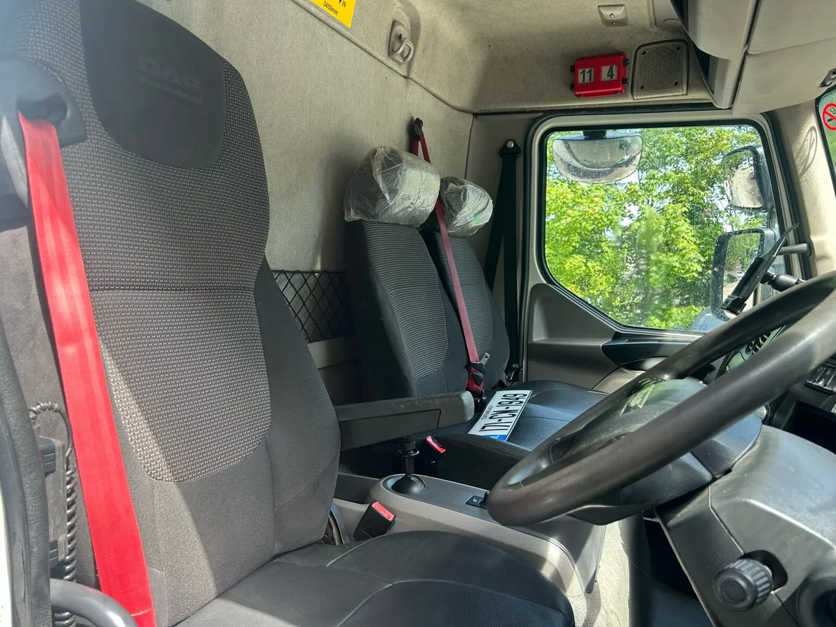 2017 DAF LF 45 12t low mileage - Image 4