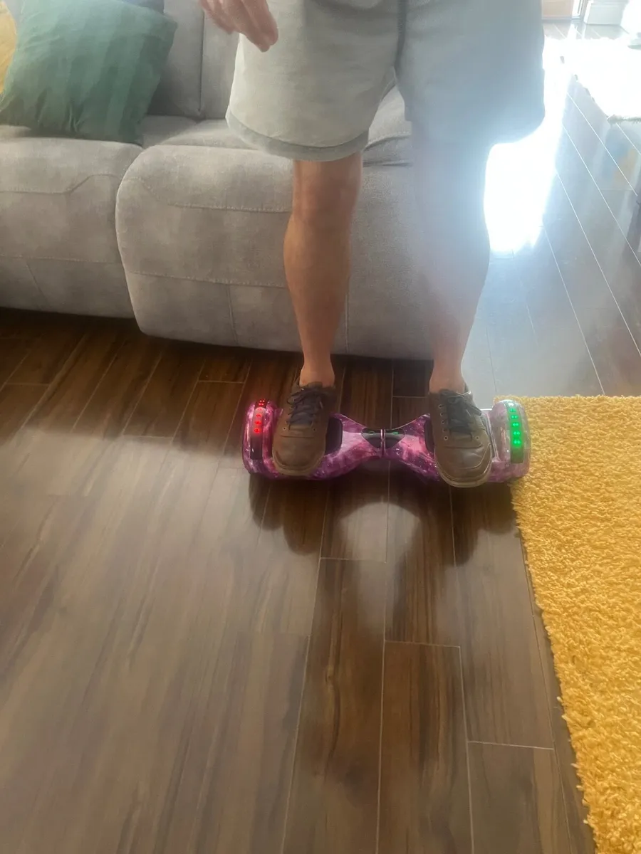 Mint Galaxy Hoverboard + Brand New Hoverkart Seat - Image 2