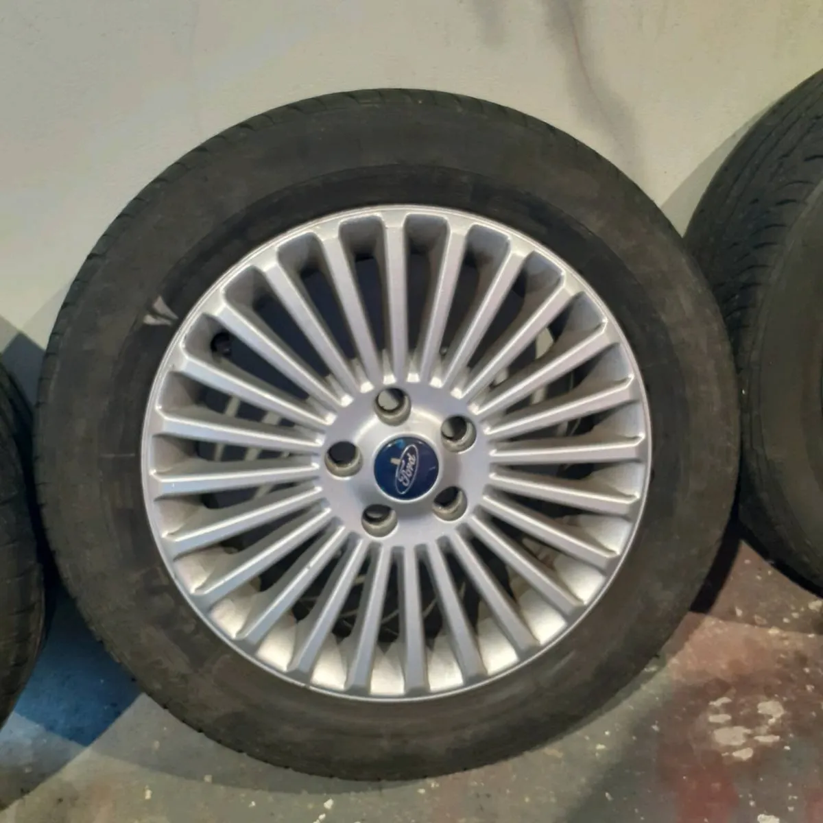 Alloy wheels - Image 1