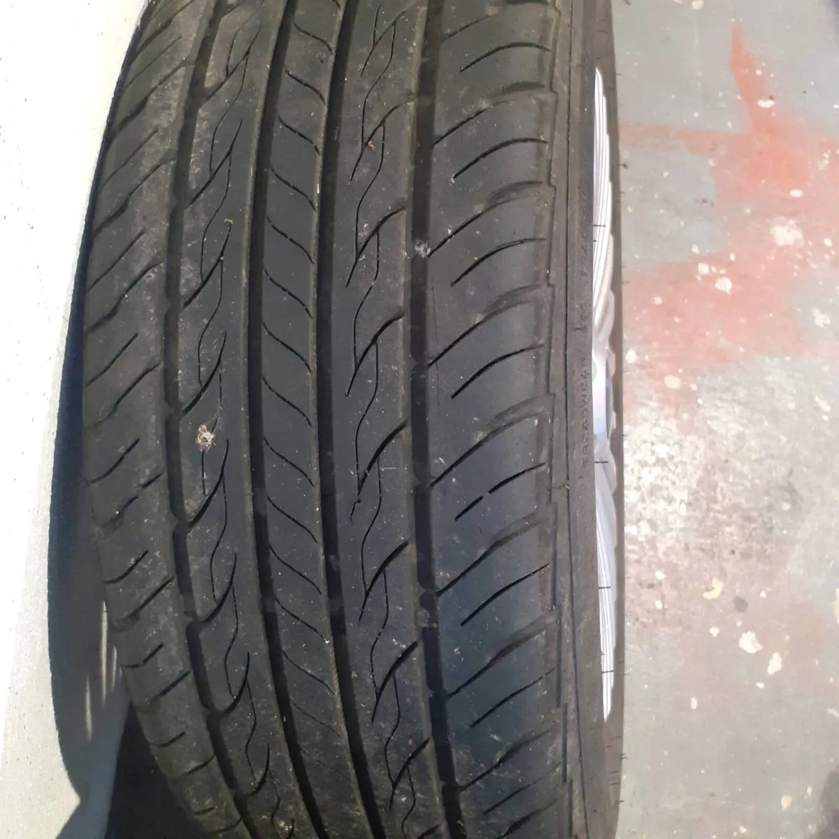 Alloy wheels - Image 2