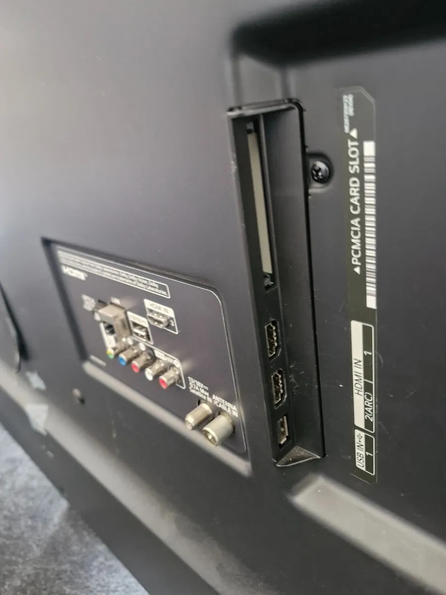 LG 75 IN SMART TV. - Image 2