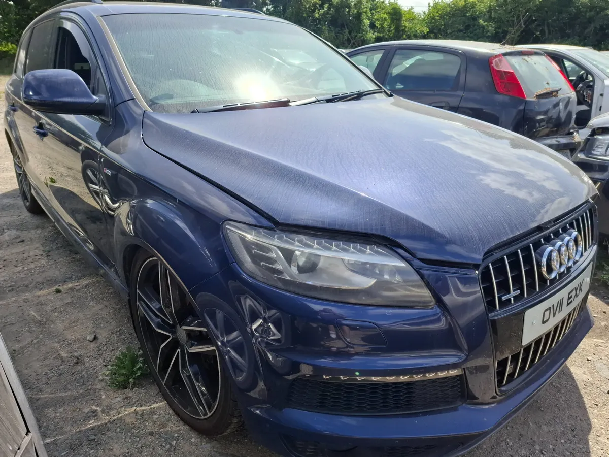 2011 Audi Q7, 3l TDI, Quattro, Automatic parts - Image 2