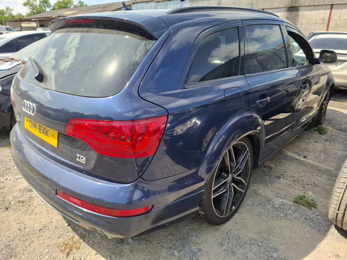 2011 Audi Q7, 3l TDI, Quattro, Automatic parts - Image 4
