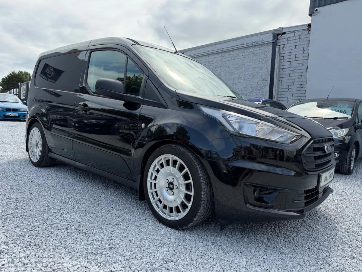 *LOW KM* 2021 (211) Ford Transit Connect SWB Trend - Image 1
