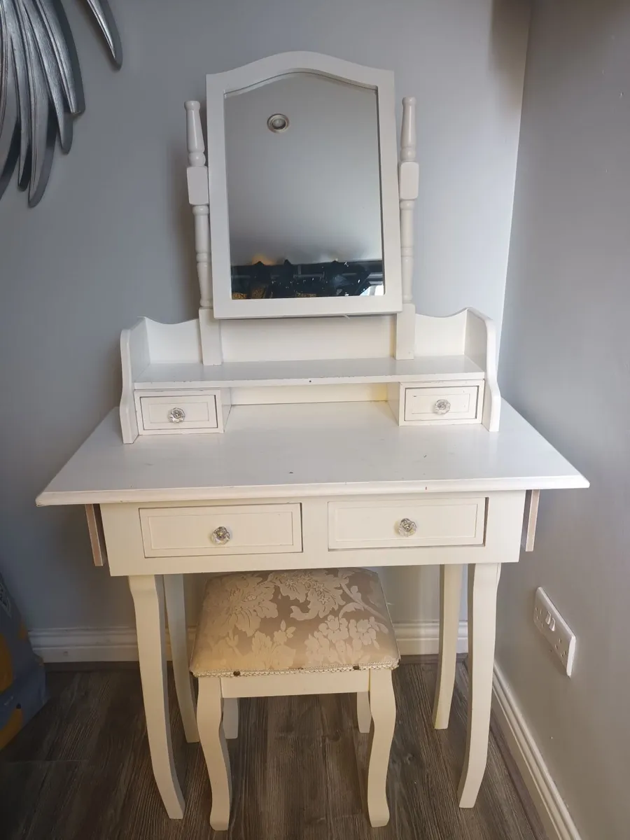 Vanity Desk & Chair - Image 1