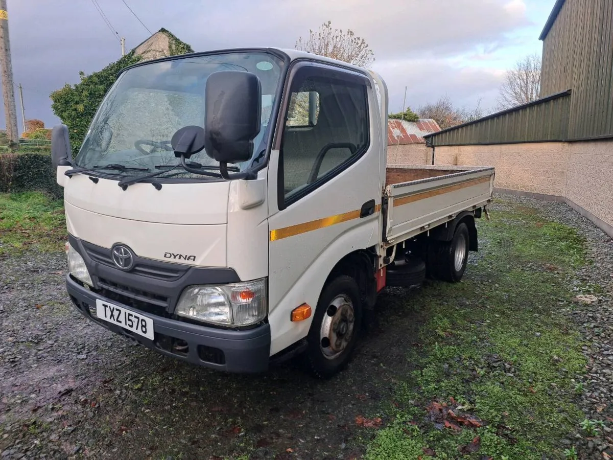 Toyota Dyna/ Hino 300 dropside pickup - Image 2