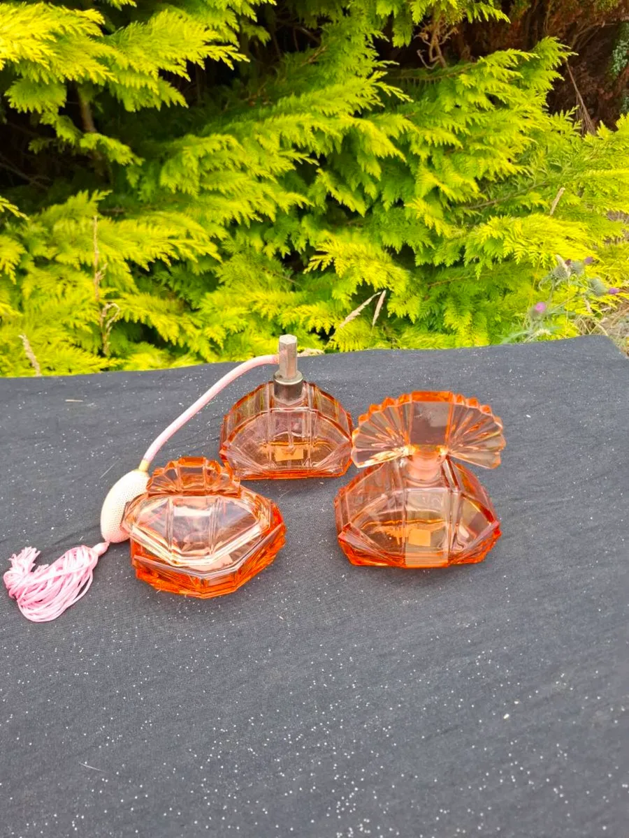 Glass vintage perfume set - Image 2