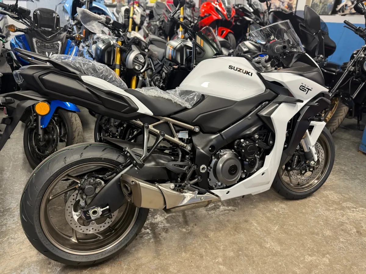 Brand New 2026 SUZUKI GSX-S GT1000 - Image 3