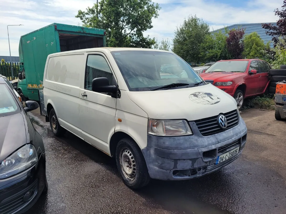 Volkswagen Transporter 2004 - Image 2