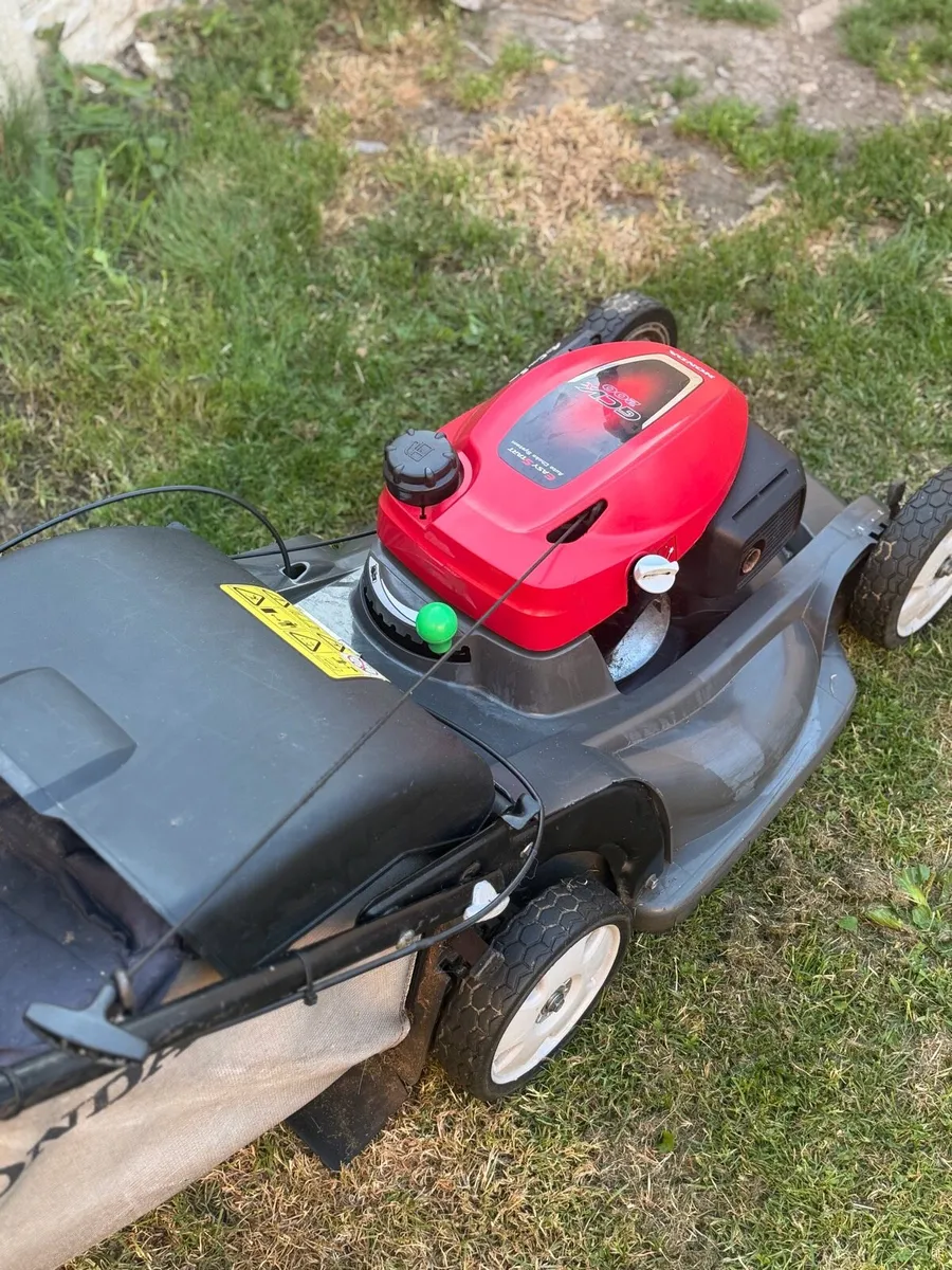 Honda lawnmower - Image 2