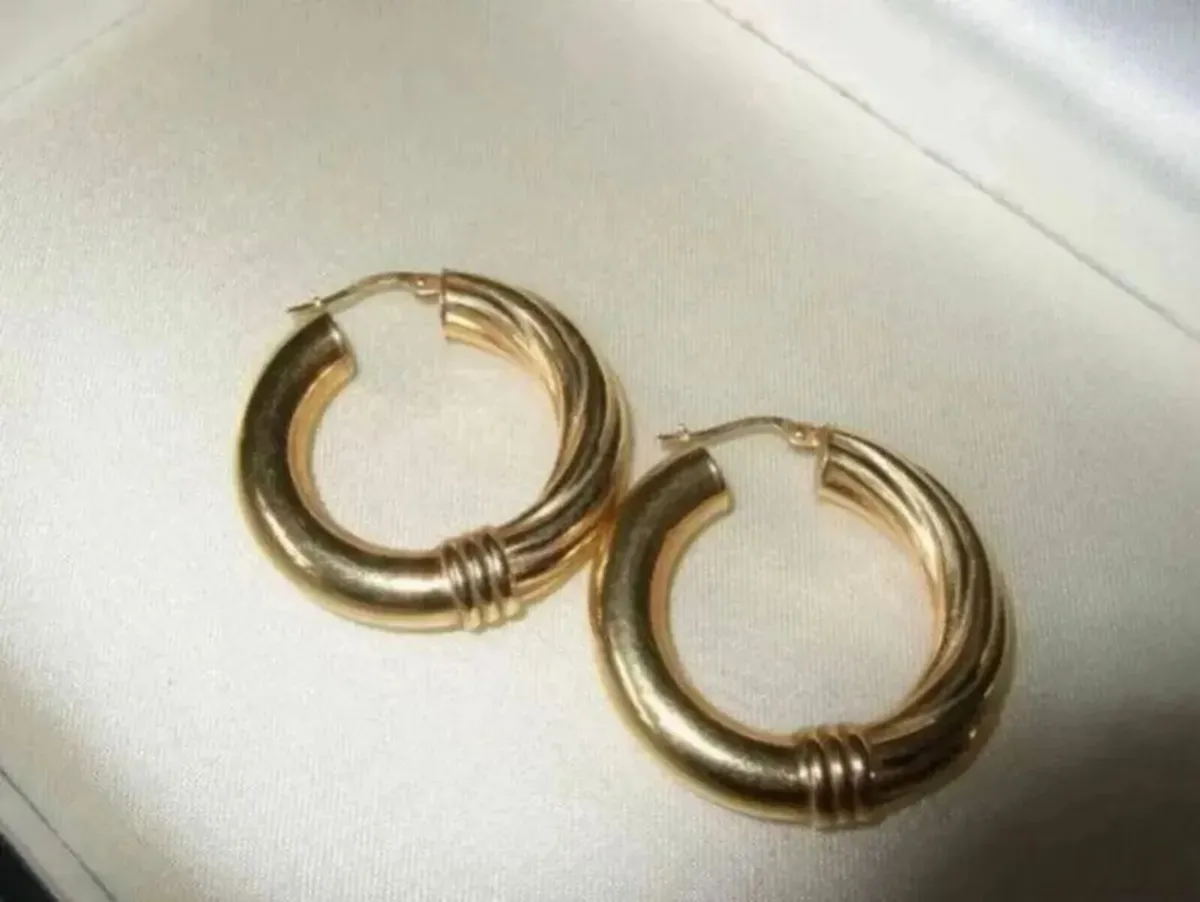 Vintage Hallmarked 9ct Gold Hoops - Image 4