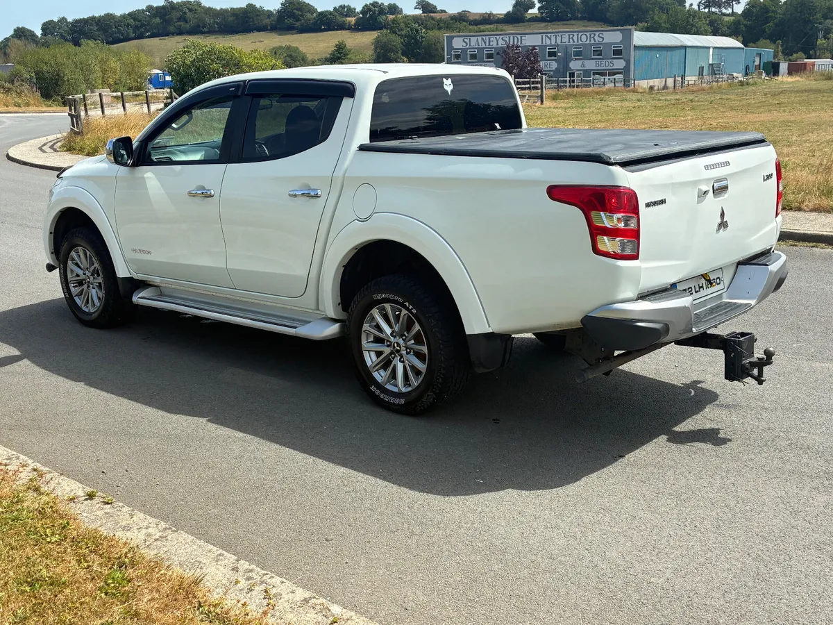 2017 (172) Mitsubishi L200 warrior *low miles* - Image 4