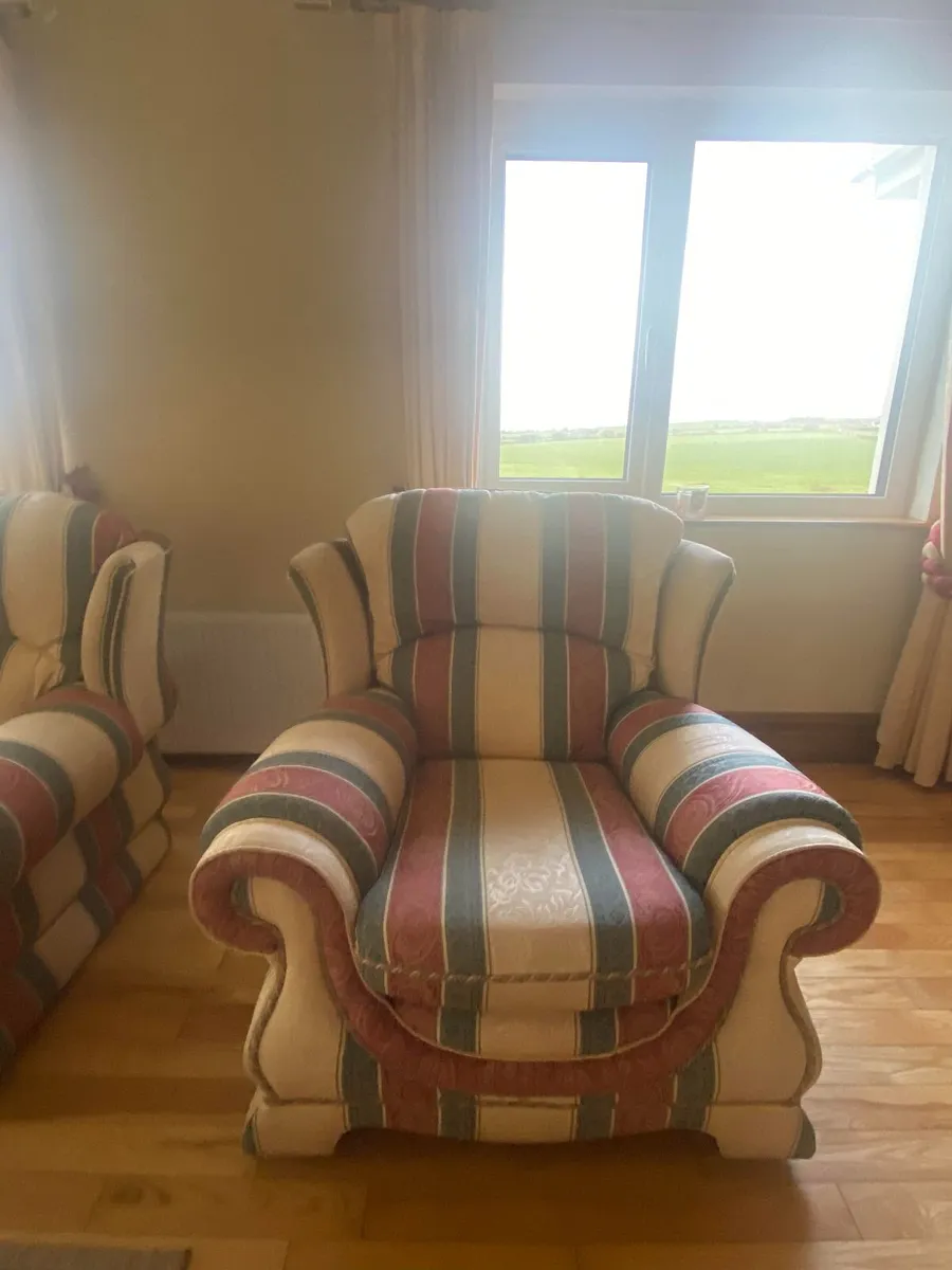 5 piece suite of furniture - Image 3