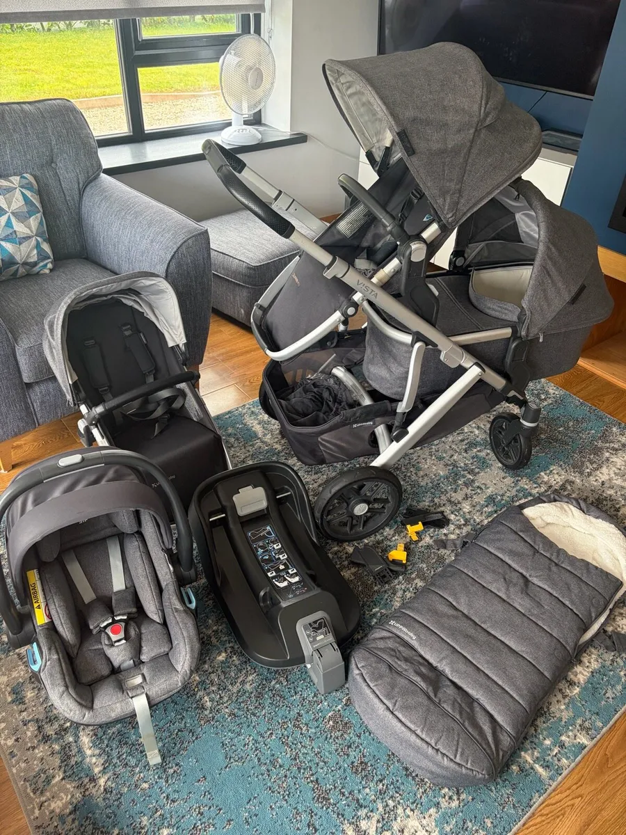 UPPAbaby Vista V2 Complete Travel System - Image 2