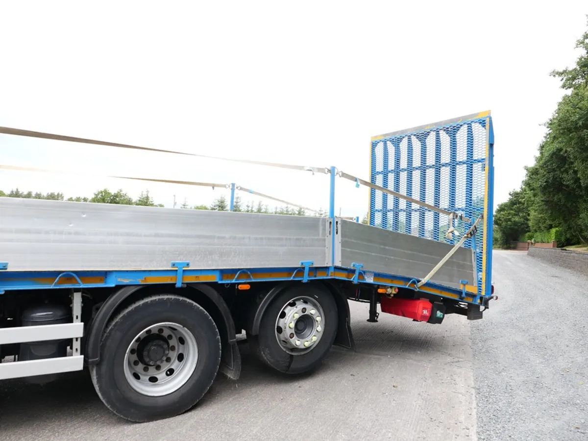 Daf CF 85 340 Beavertail - 6x2 - R1-01244 - 2021 - Image 4