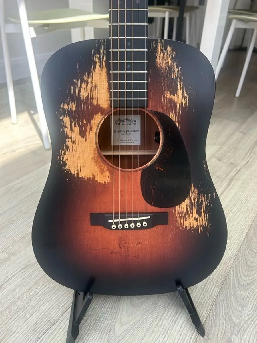 Martin Dreadnought Junior Streetmaster - Image 2