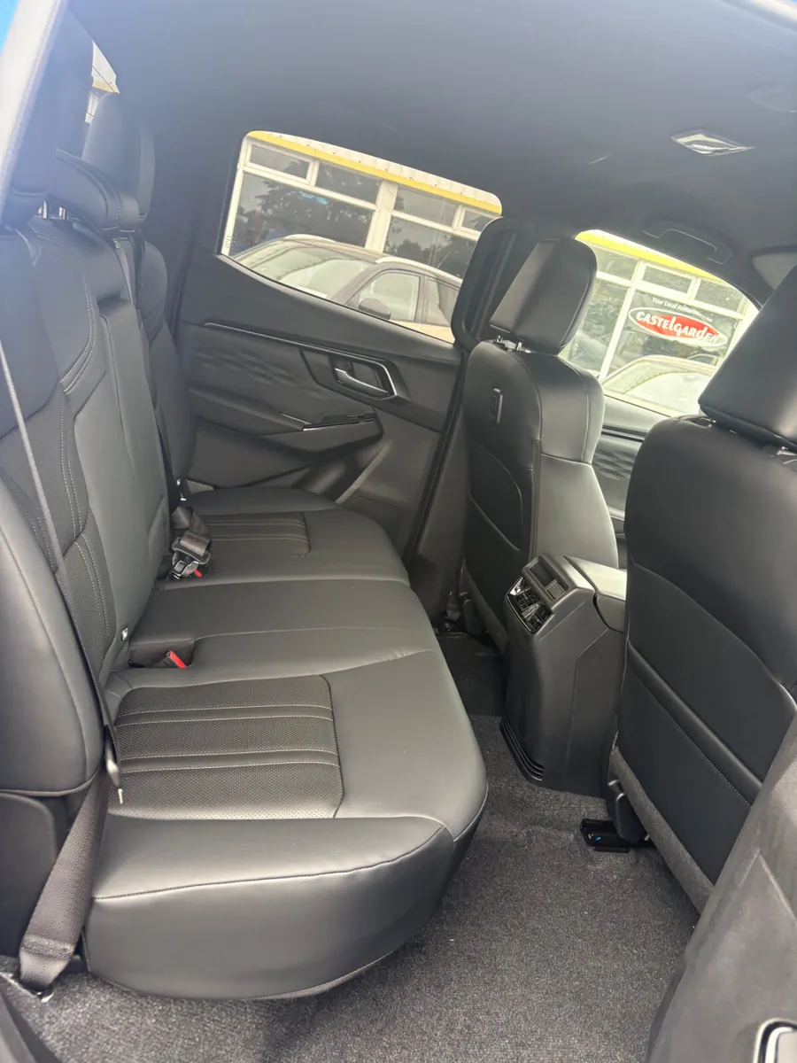 Isuzu D-Max 2026 - Image 2