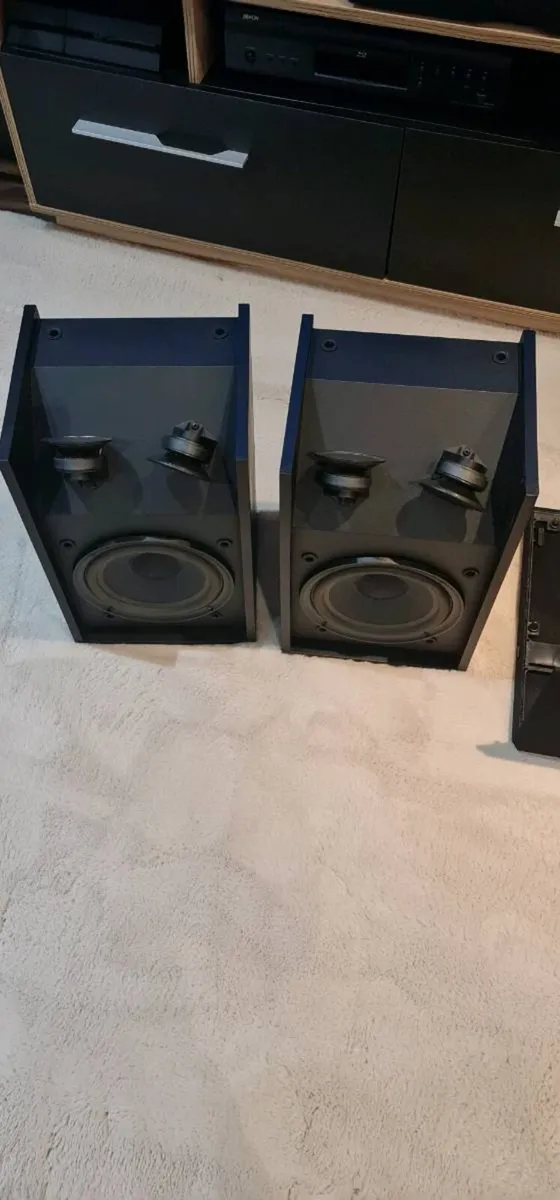 Vintage Bose 301 Series III Direct/Reflecting Spea - Image 2