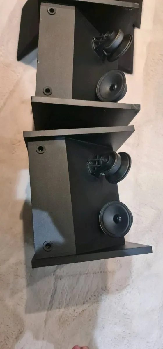 Vintage Bose 301 Series III Direct/Reflecting Spea - Image 4