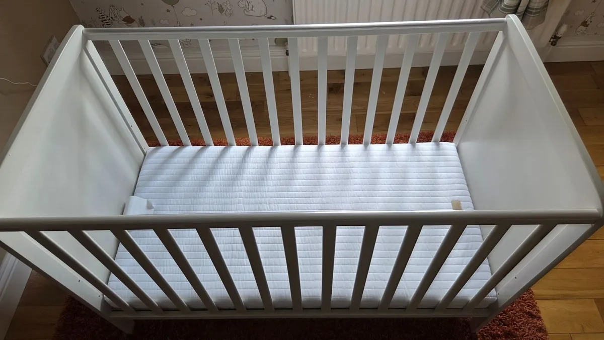 Cot & Mattress - Image 2