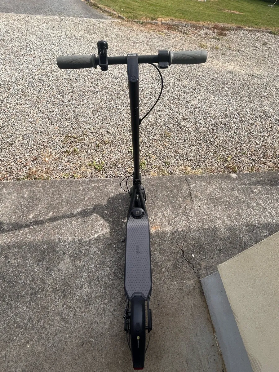 SCOOTER Ninebot F25E - Image 2