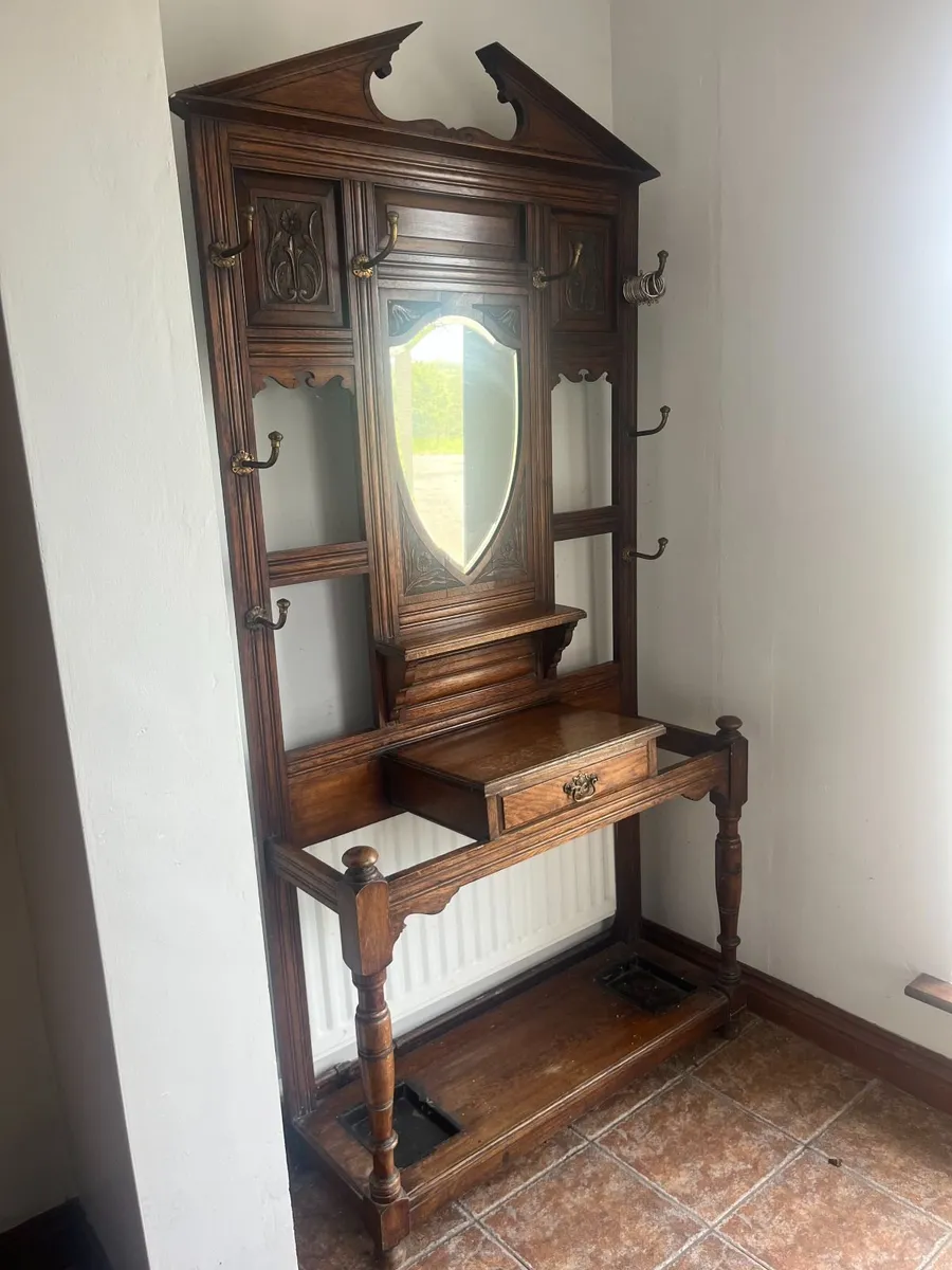 Vintage hall mirror stand
