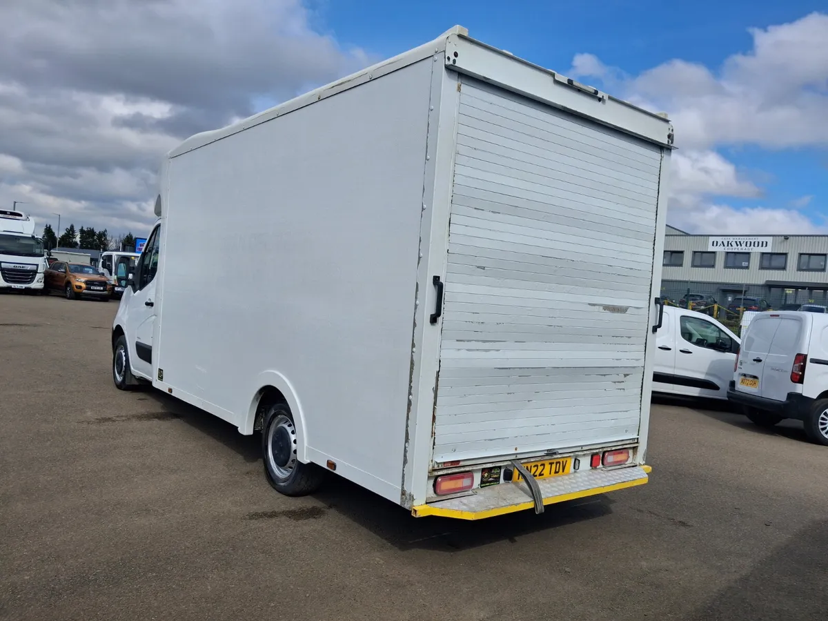 VB - 2022 Vauxhall Movano Luton Low Loader Van - Image 2