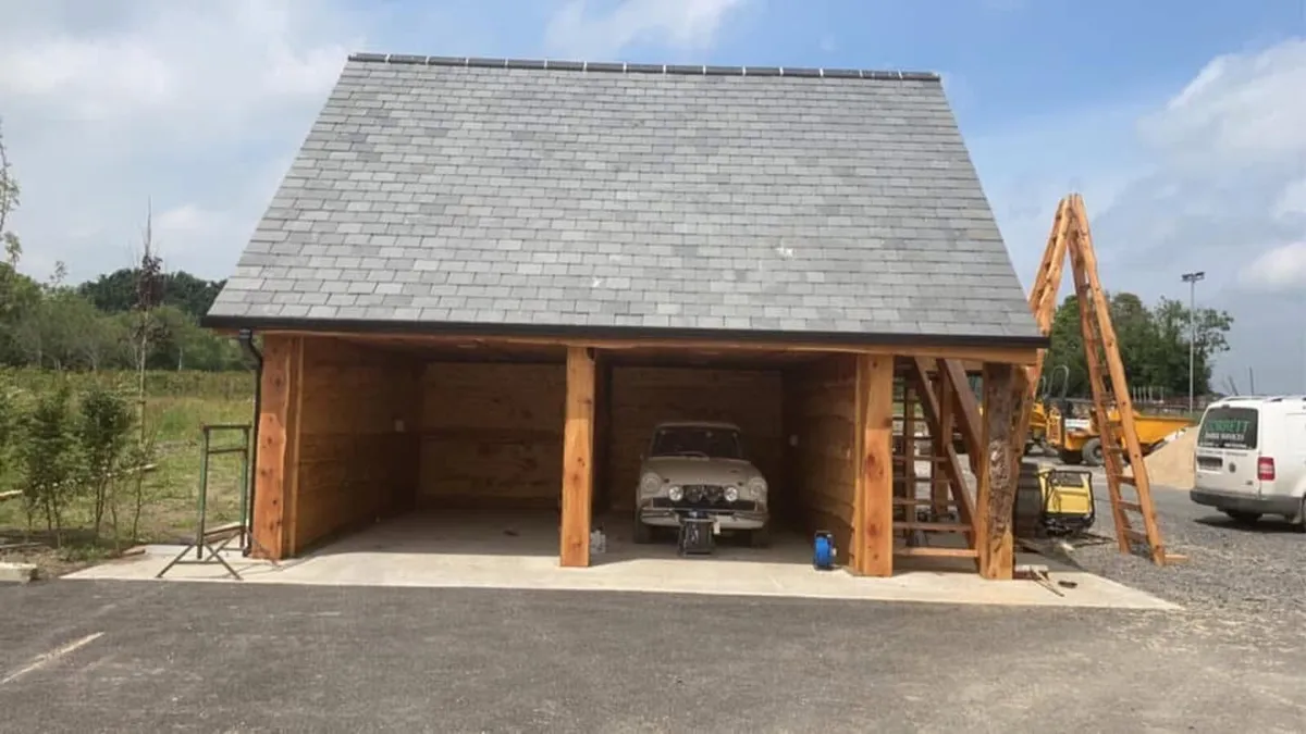 Log cabins/ car port - Image 1