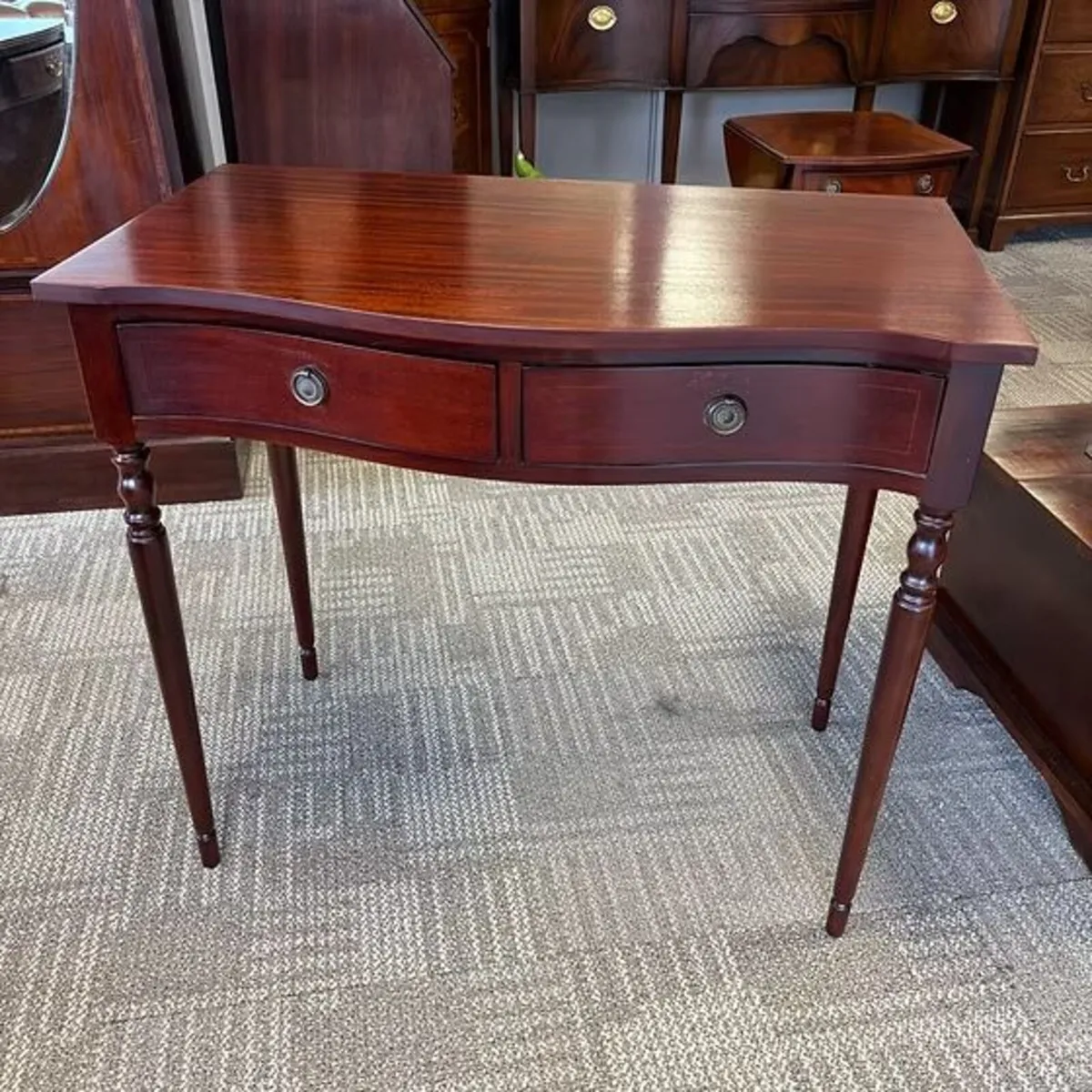Beautiful mahogany bow fronted console table