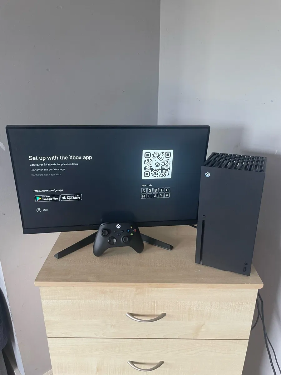 Xbox Series X Bundle - Image 1
