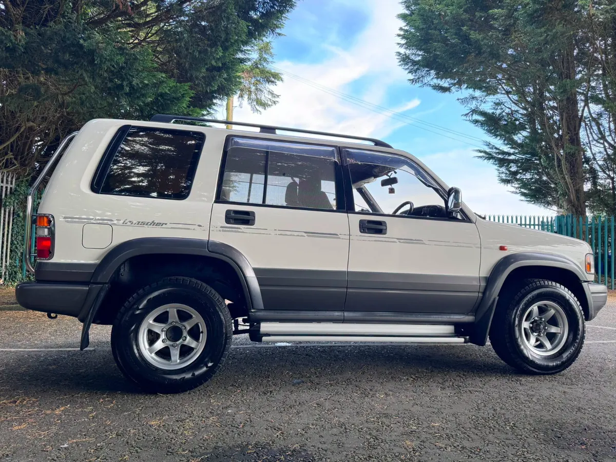 1996 Isuzu Bighorn Irmscher edition - Image 4