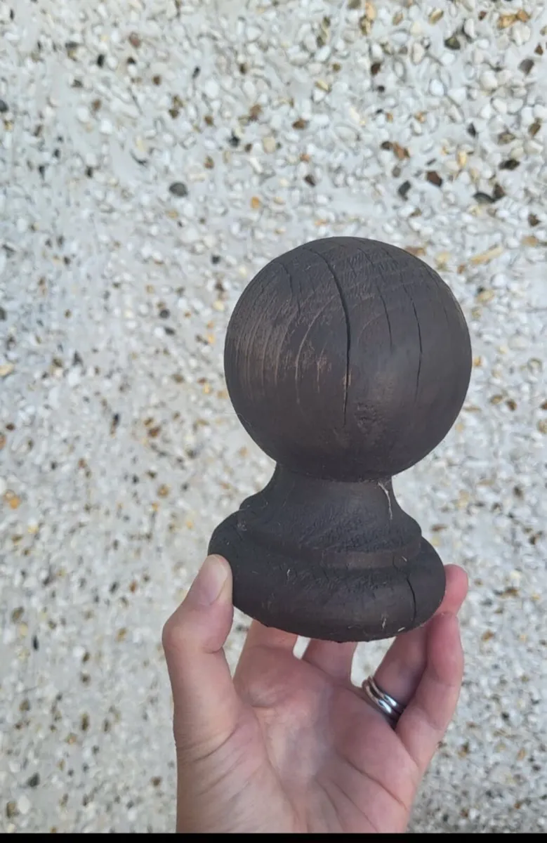 Decking - Wooden Post Cap & Ball Finial - Image 1