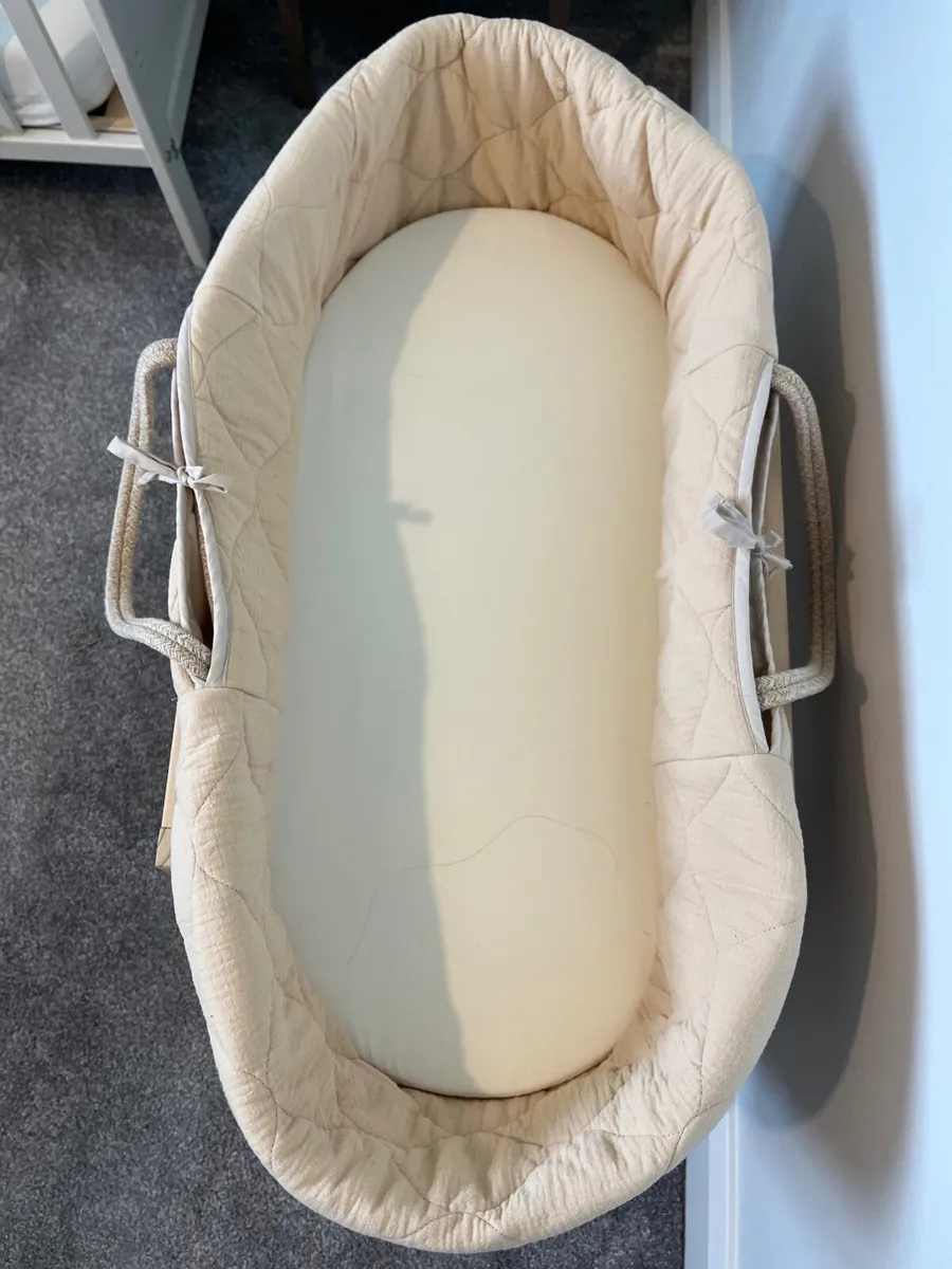 Moses  basket - Image 3