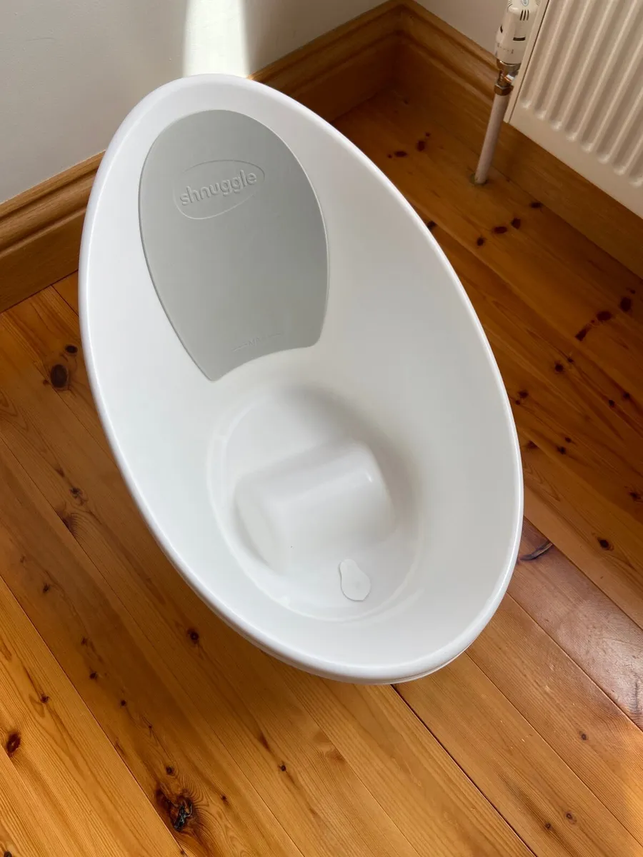 Baby bath - Image 1