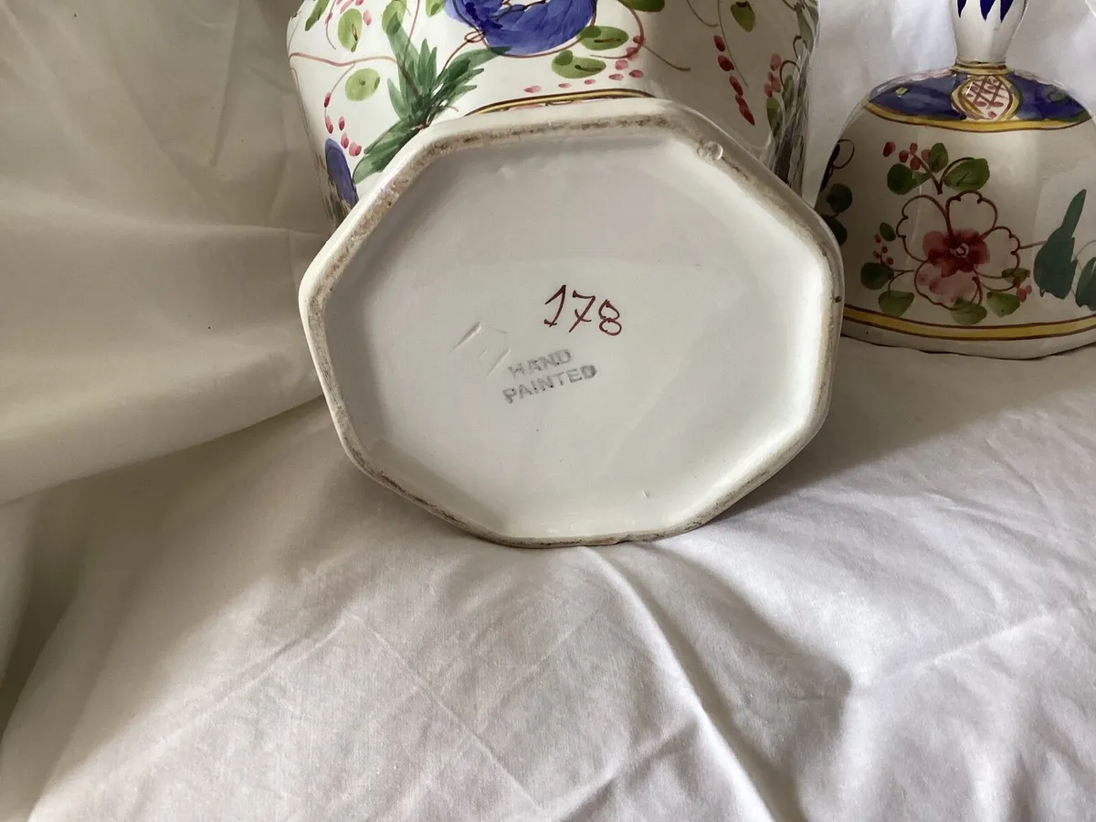Biscuit jar - Image 2